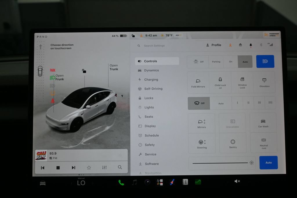 Used 2026 Tesla Model Y Long Range AWD/4WD image 13