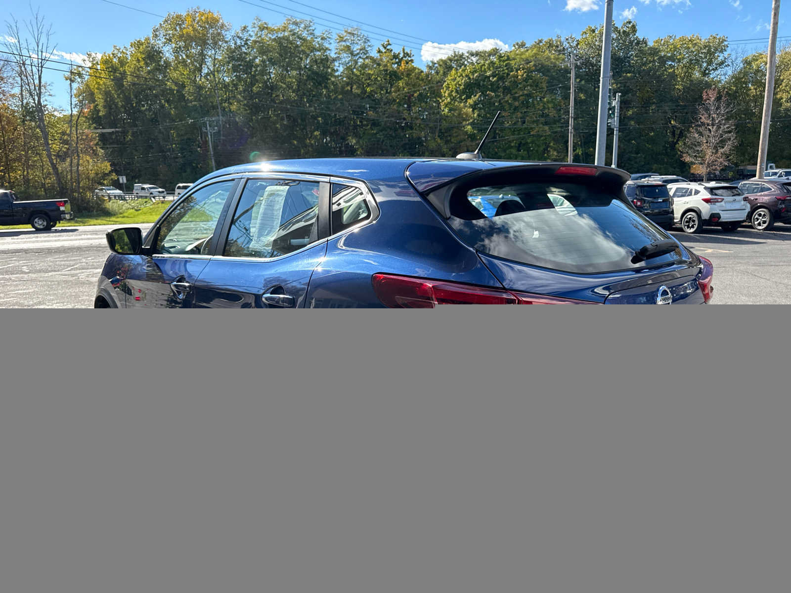Used 2020 Nissan Rogue Sport S AWD/4WD image 6