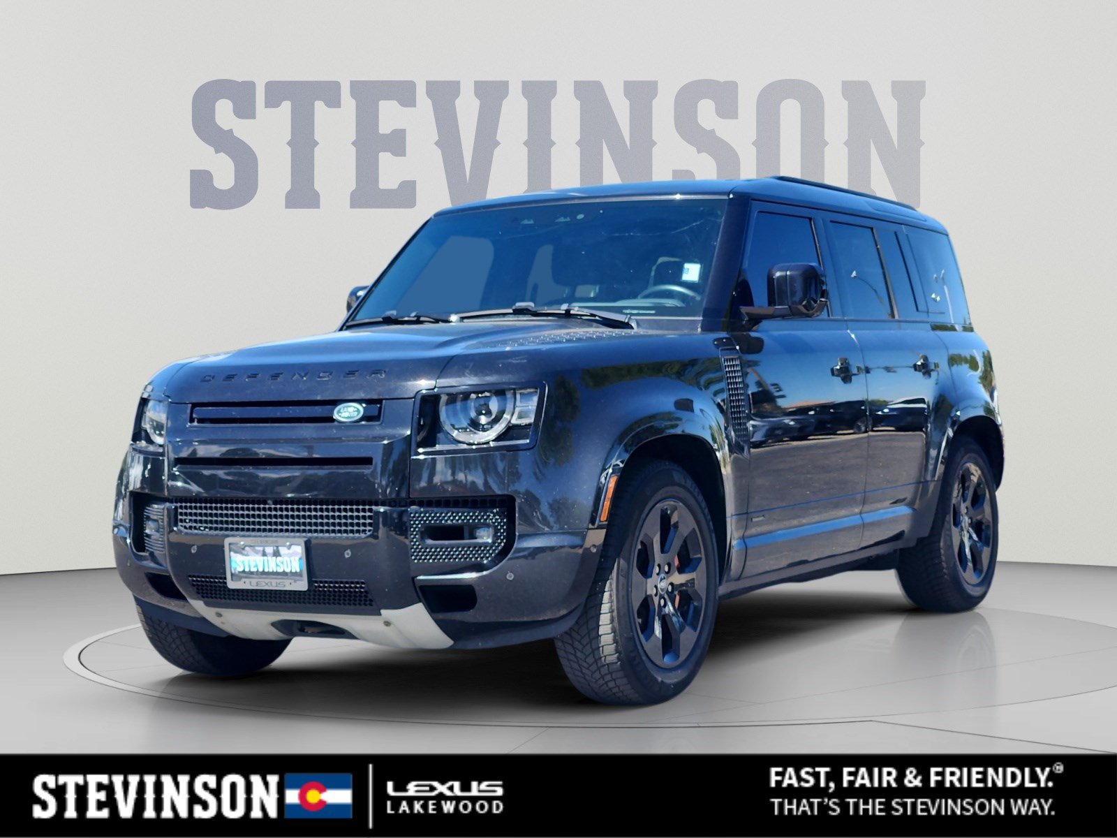 Used 2023 Land Rover Defender 110 X AWD/4WD image 1