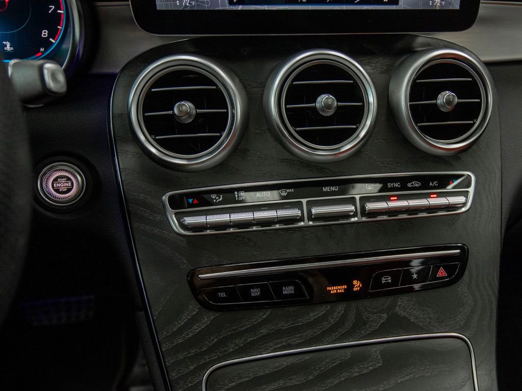 Used 2021 Mercedes-Benz GLC 300 4MATIC Coupe image 22