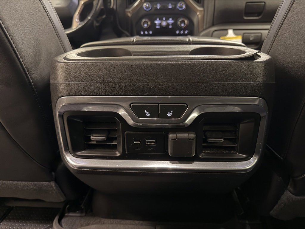 Certified 2019 Chevrolet Silverado 1500 High Country w/ Technology Package image 9