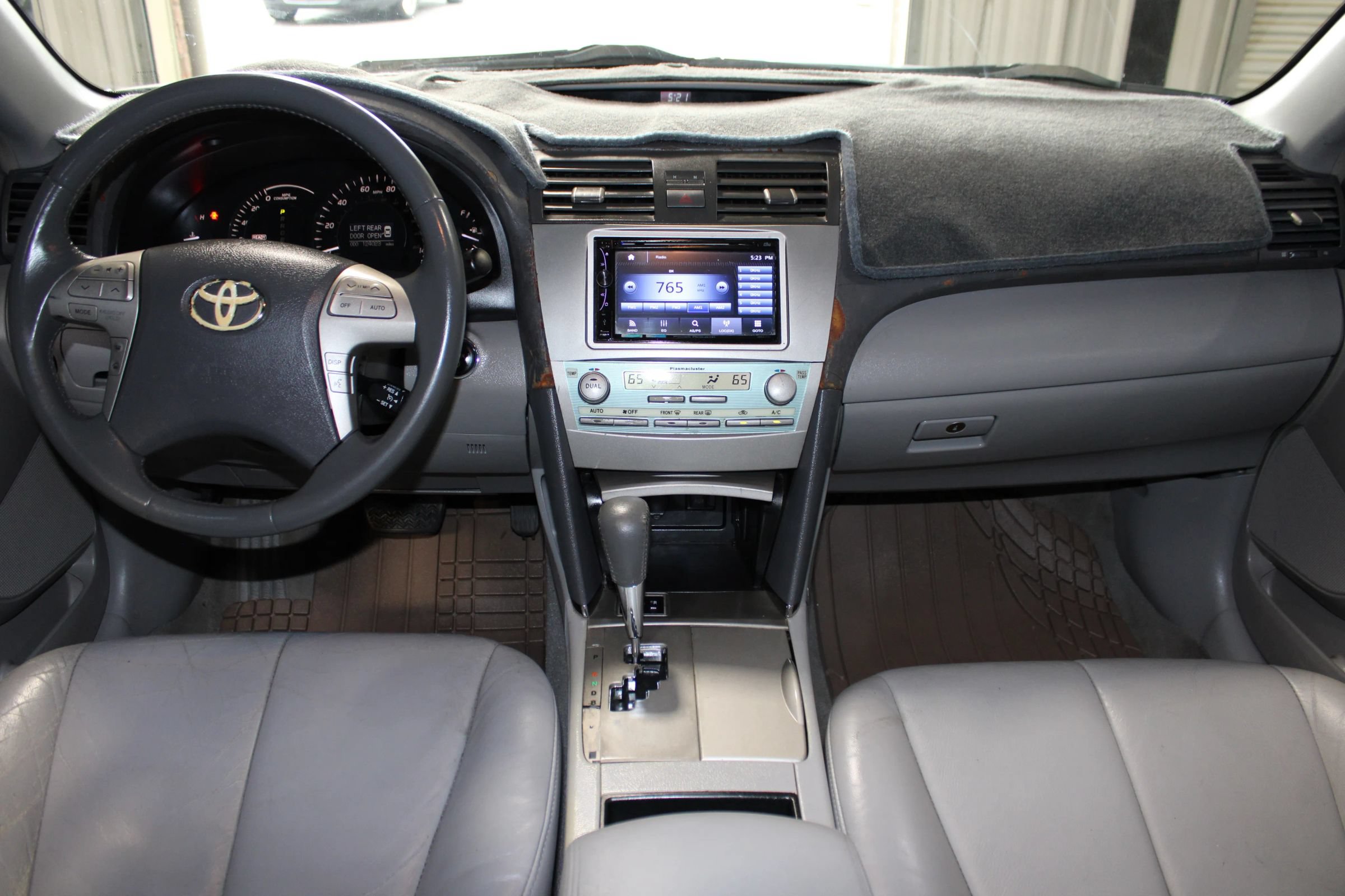 Used 2009 Toyota Camry Hybrid FWD image 14