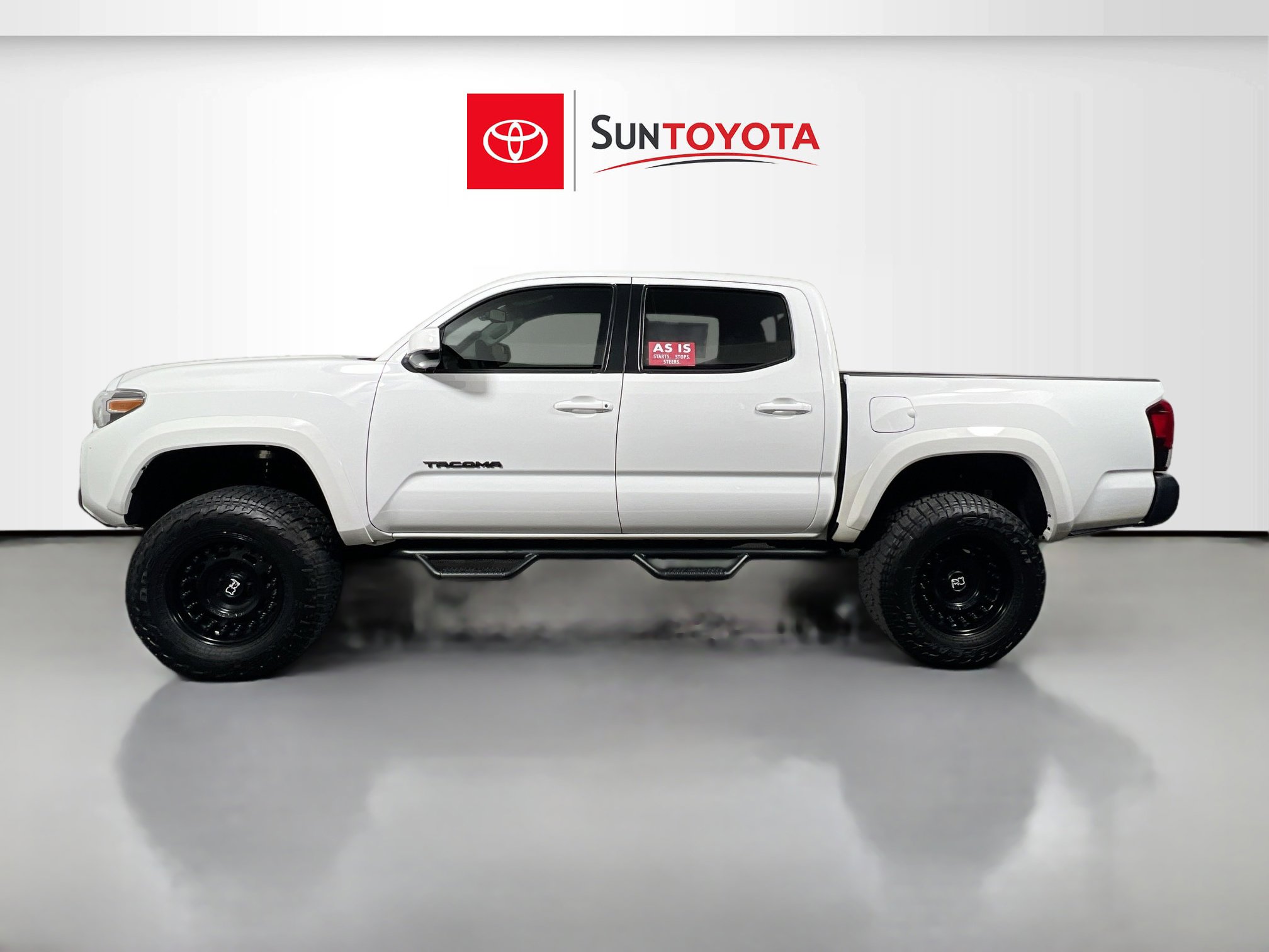 Used 2021 Toyota Tacoma SR5 AWD/4WD image 7