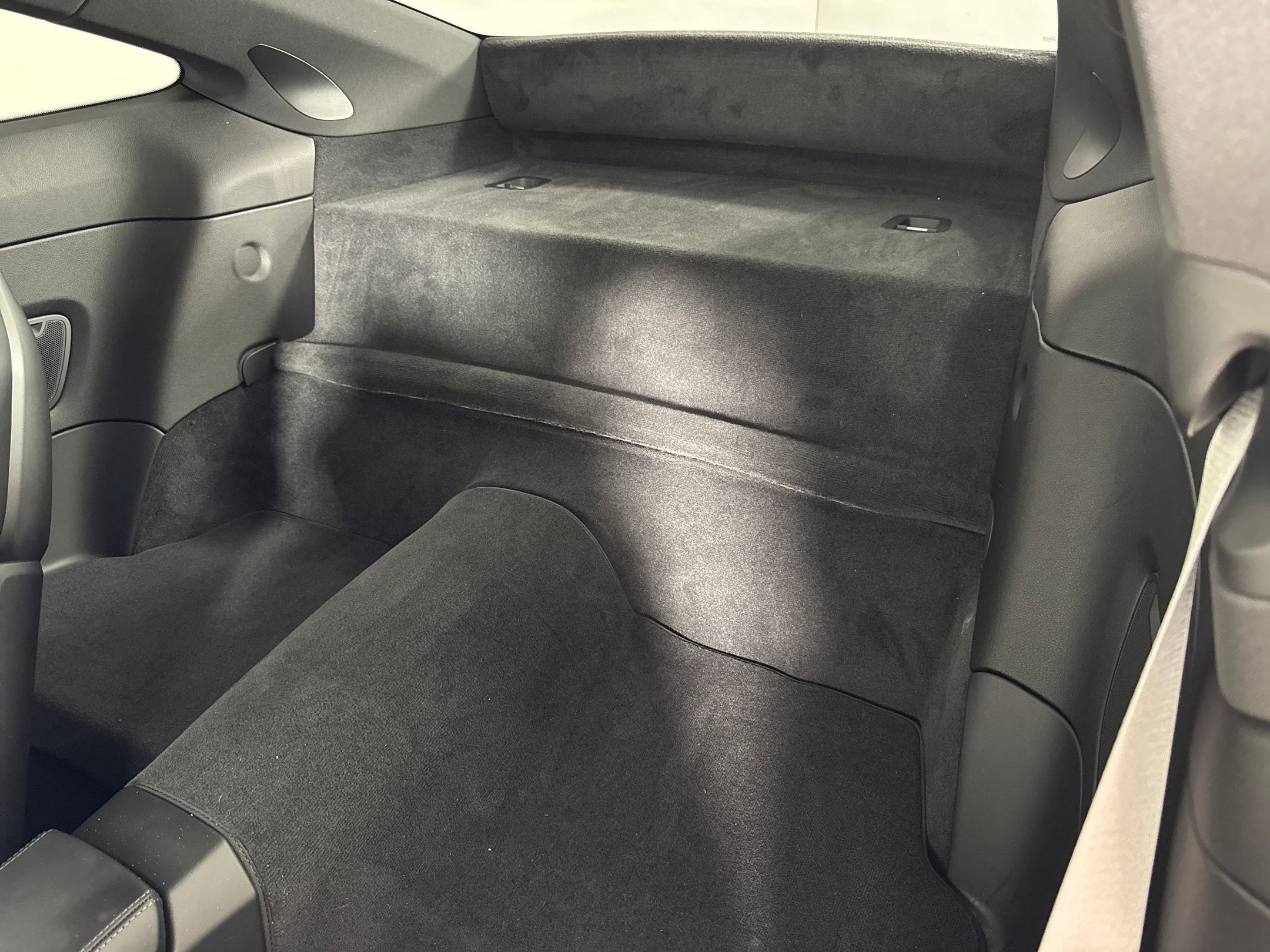 Certified 2024 Porsche 911 Carrera T image 24