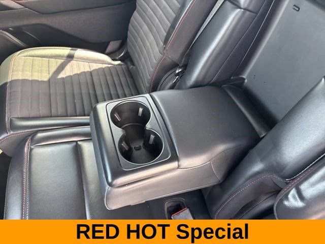 Used 2025 Ford Explorer ST-Line w/ ST-Line Street Pack AWD/4WD image 34