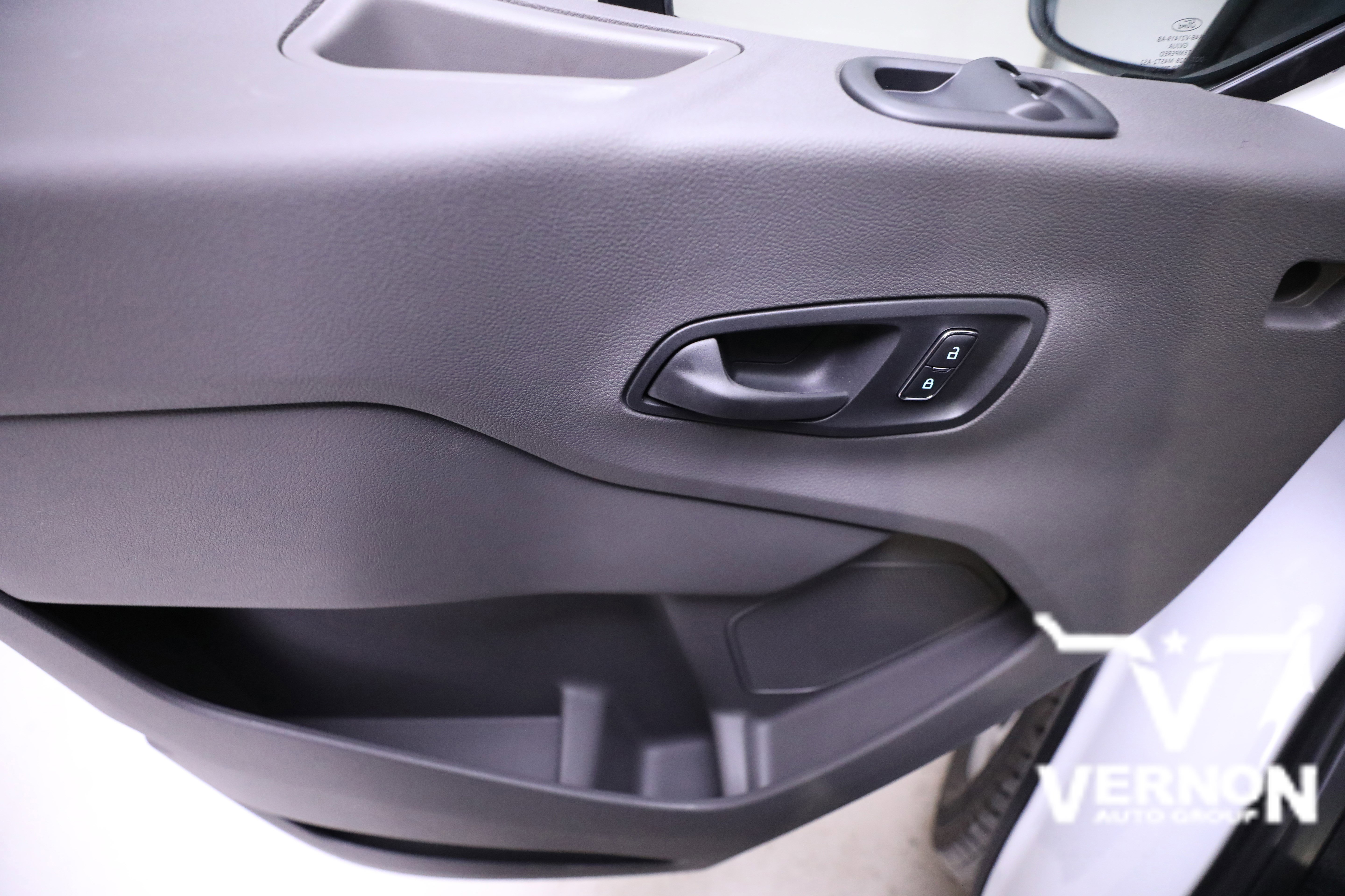 New 2025 Ford Transit 150 Low Roof image 19