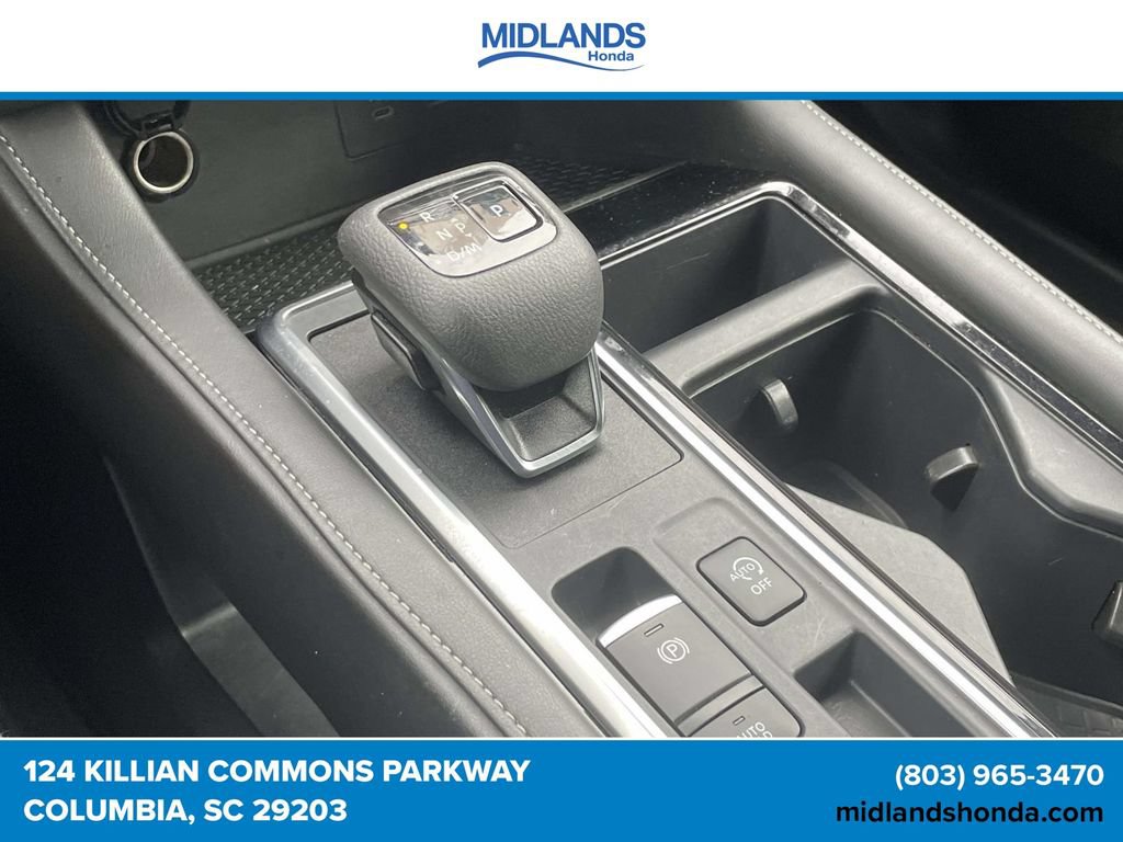Used 2025 Nissan Pathfinder SV FWD image 30