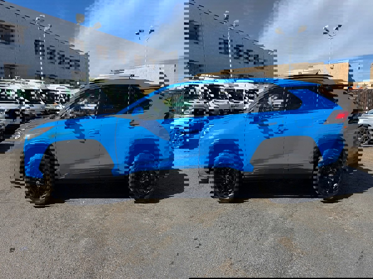 Used 2021 Toyota RAV4 XLE image 7