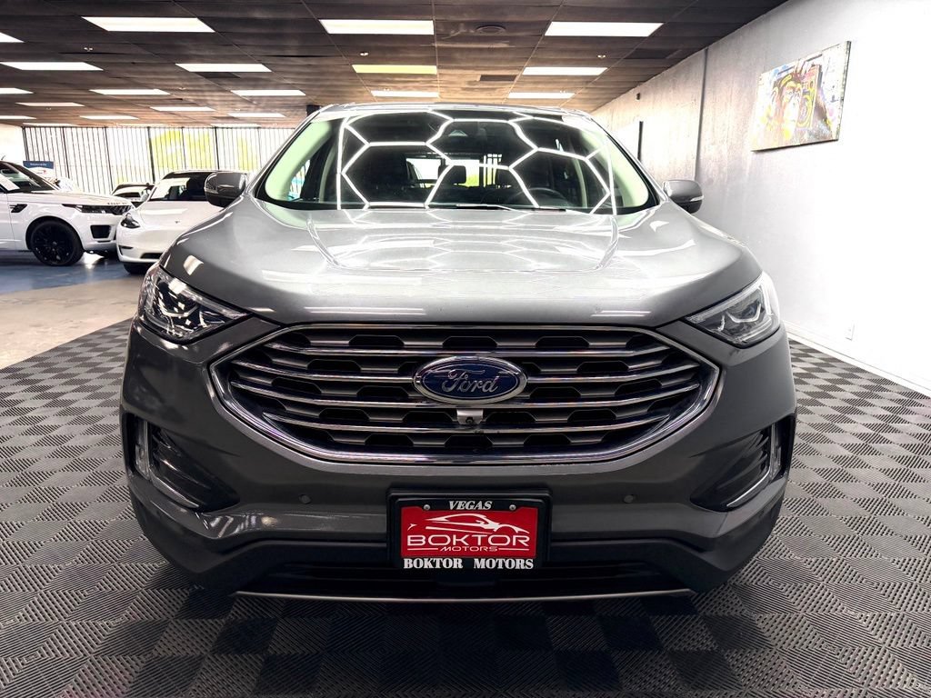 Used 2022 Ford Edge Titanium w/ Equipment Group 301A AWD/4WD image 4