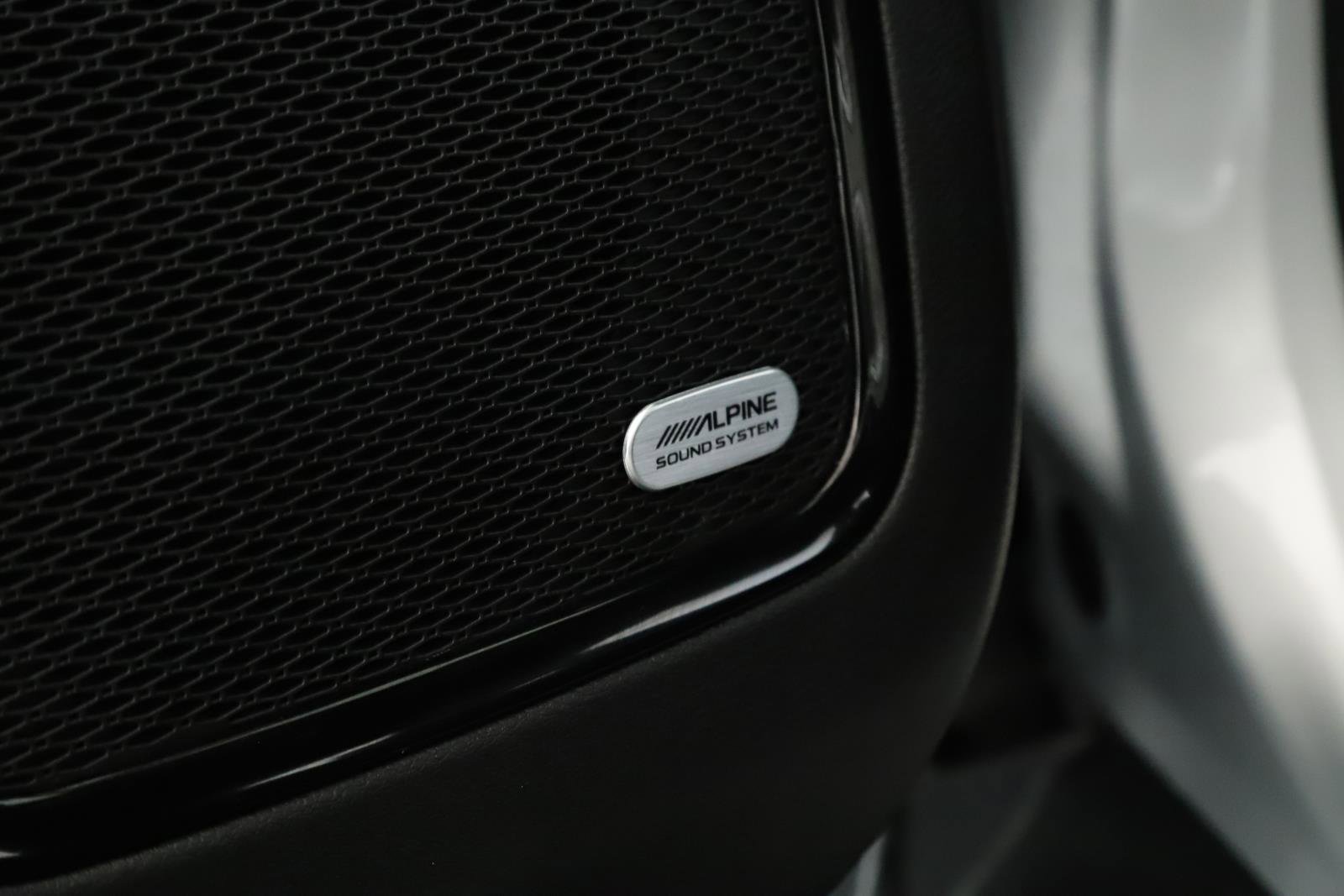 New 2026 Jeep Compass Limited w/ Sun, Sound & Navigation Group image 8