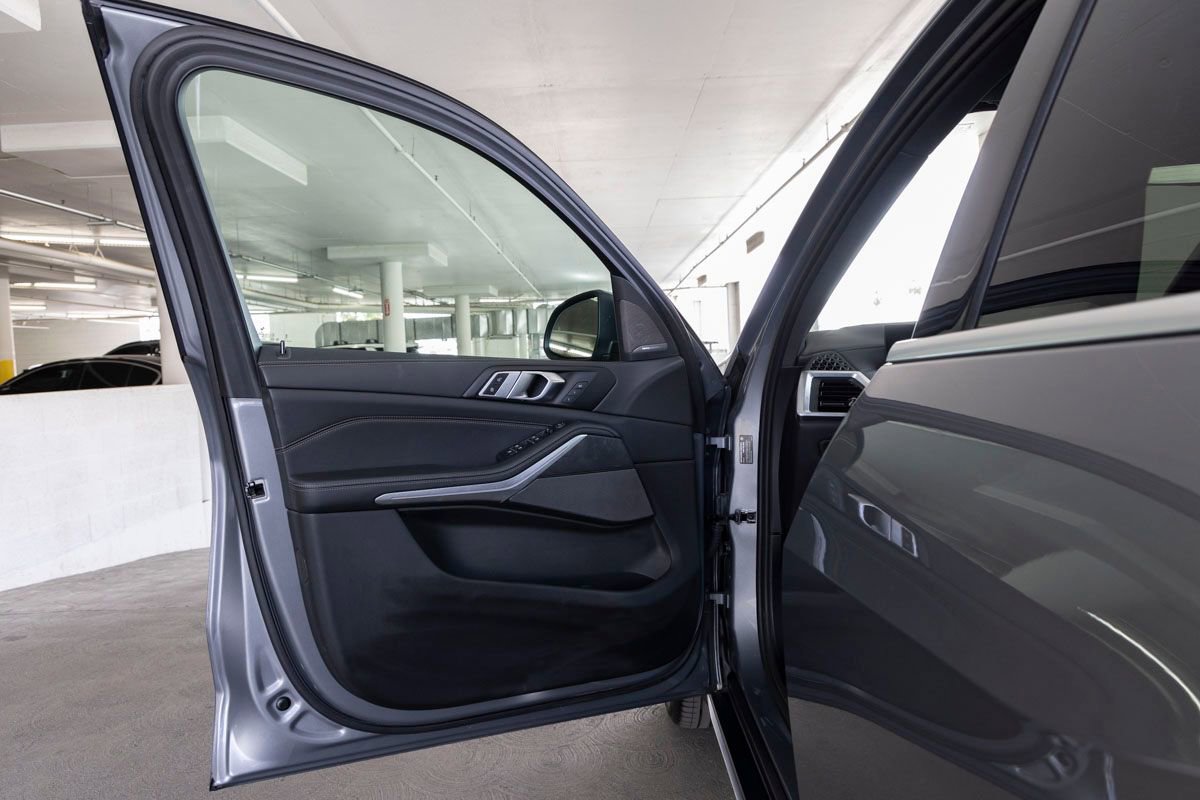 Certified 2024 BMW X5 sDrive40i w/ Premium Package image 13