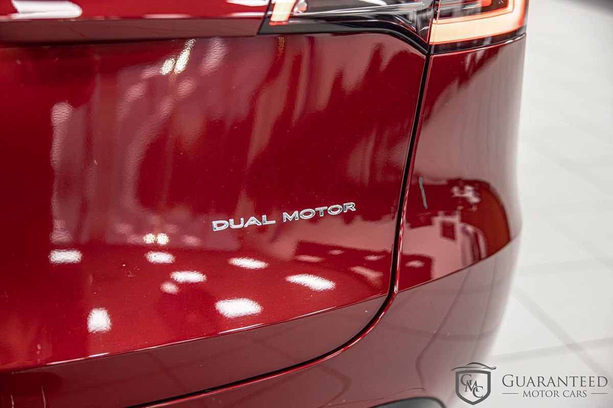 Used 2024 Tesla Model Y Long Range AWD/4WD image 15