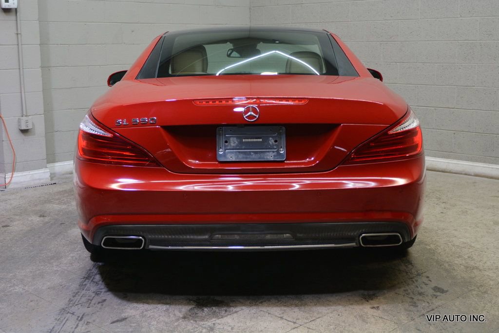 Used 2014 Mercedes-Benz SL 550 image 30