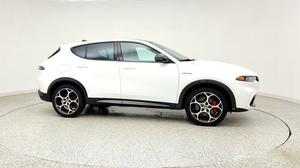 Used 2024 Alfa Romeo Tonale Veloce AWD/4WD image 4