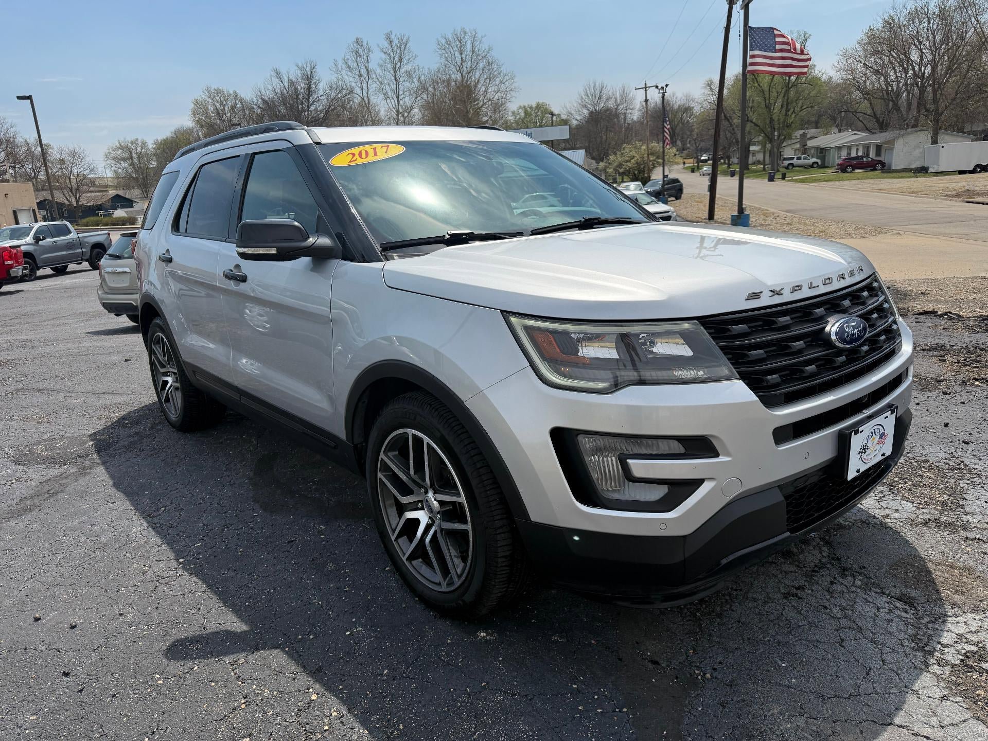 Used 2017 Ford Explorer Sport w/ Equipment Group 401A image 1