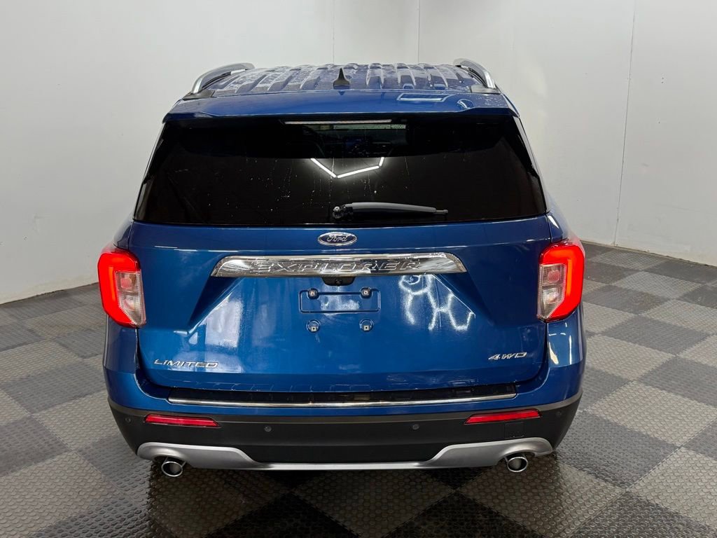Used 2022 Ford Explorer Limited w/ Equipment Group 301A image 19