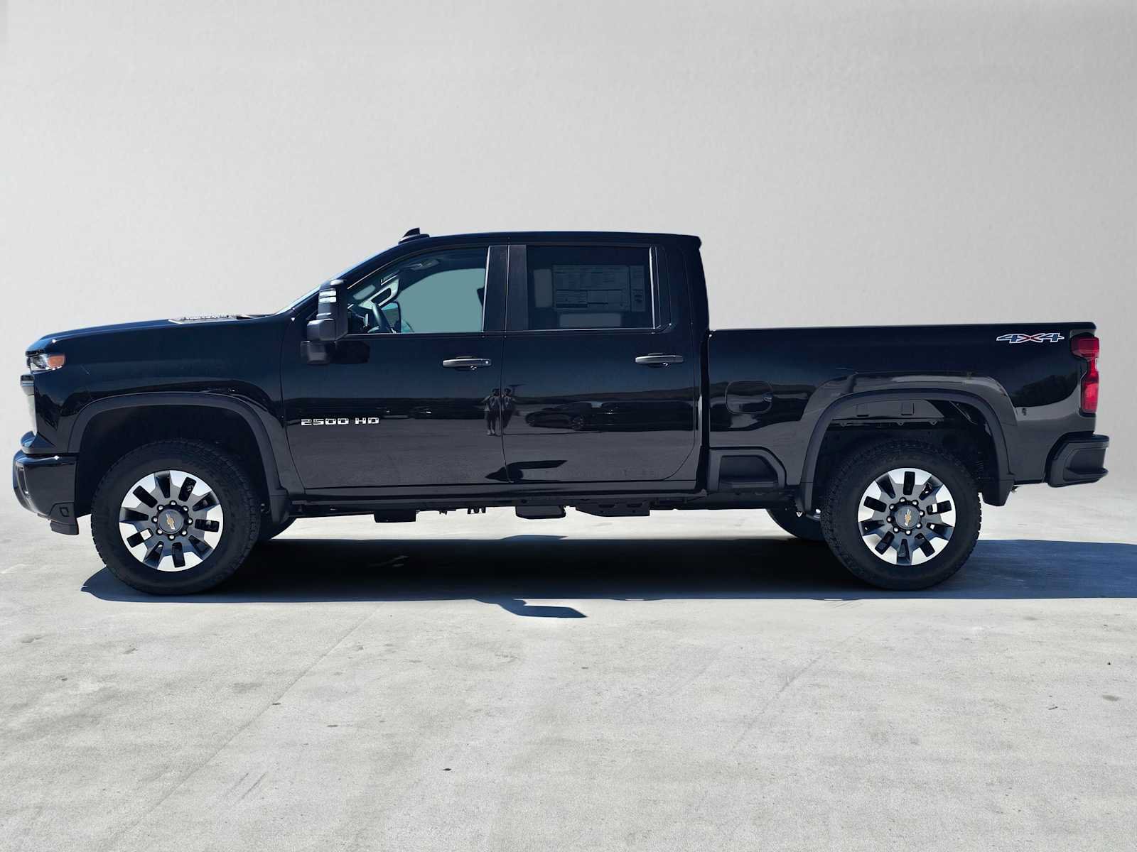 New 2026 Chevrolet Silverado 2500 Custom w/ Custom Value Package AWD/4WD image 6