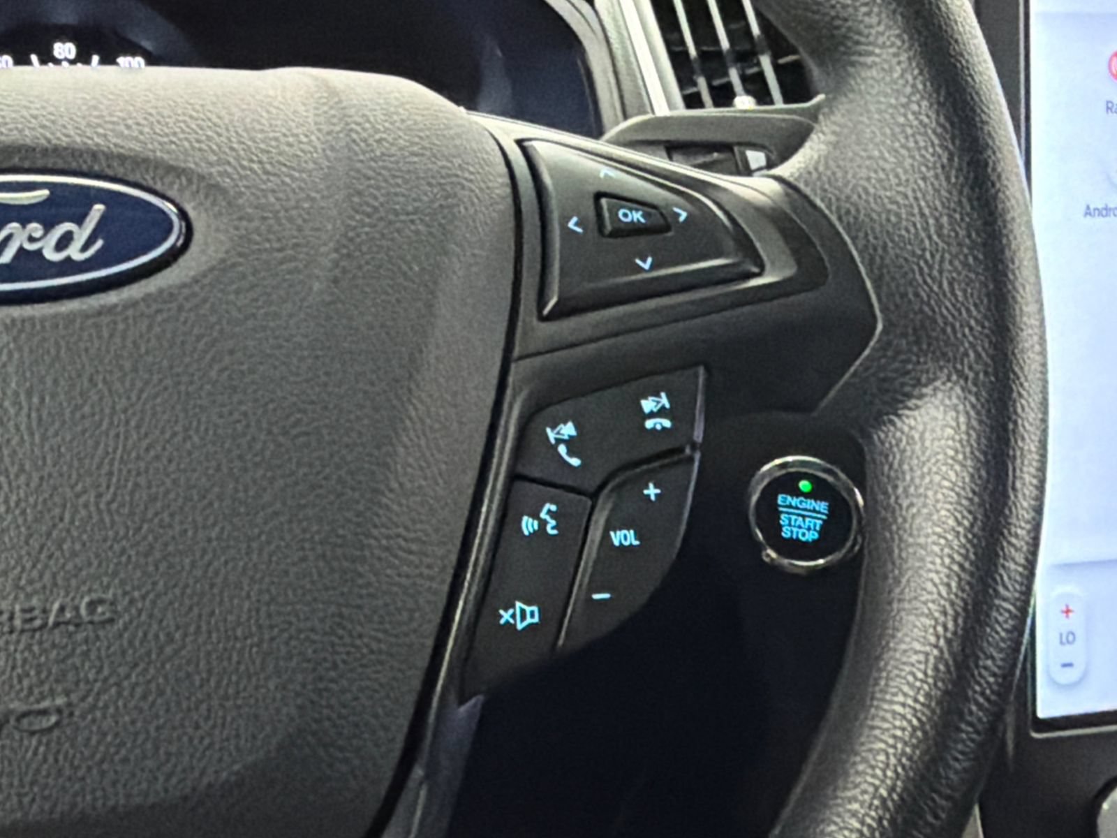 New 2024 Ford Edge SE AWD/4WD image 18