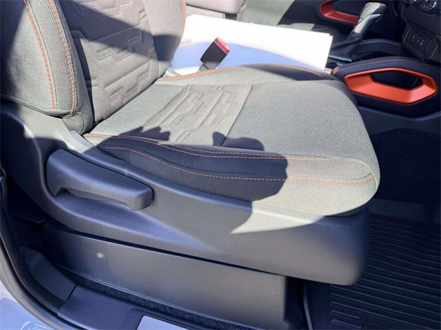 Used 2023 Nissan Frontier PRO-4X w/ Technology Package image 9