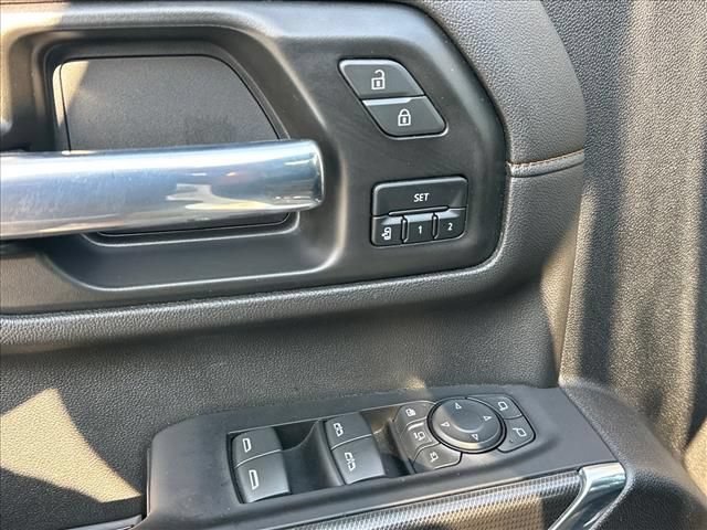 Certified 2022 GMC Sierra 2500 AT4 w/ Gooseneck/5TH Wheel Package AWD/4WD image 20