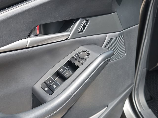 Used 2022 MAZDA CX-30 AWD 2.5 S w/ Select Package image 17