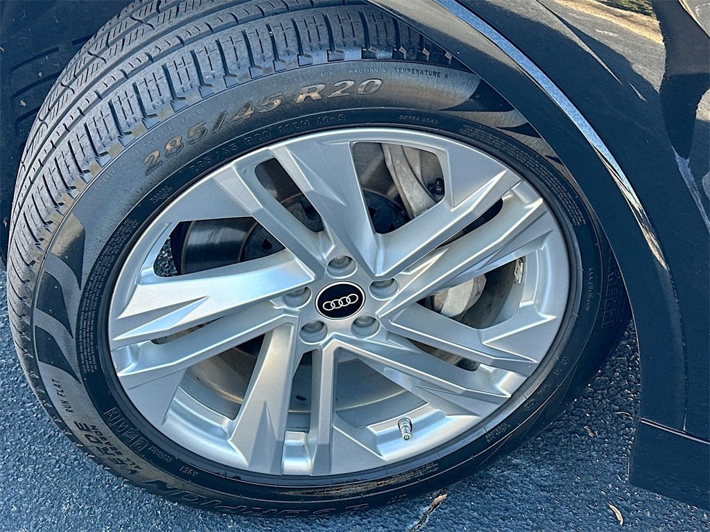 Used 2022 Audi Q7 3.0T Prestige image 24