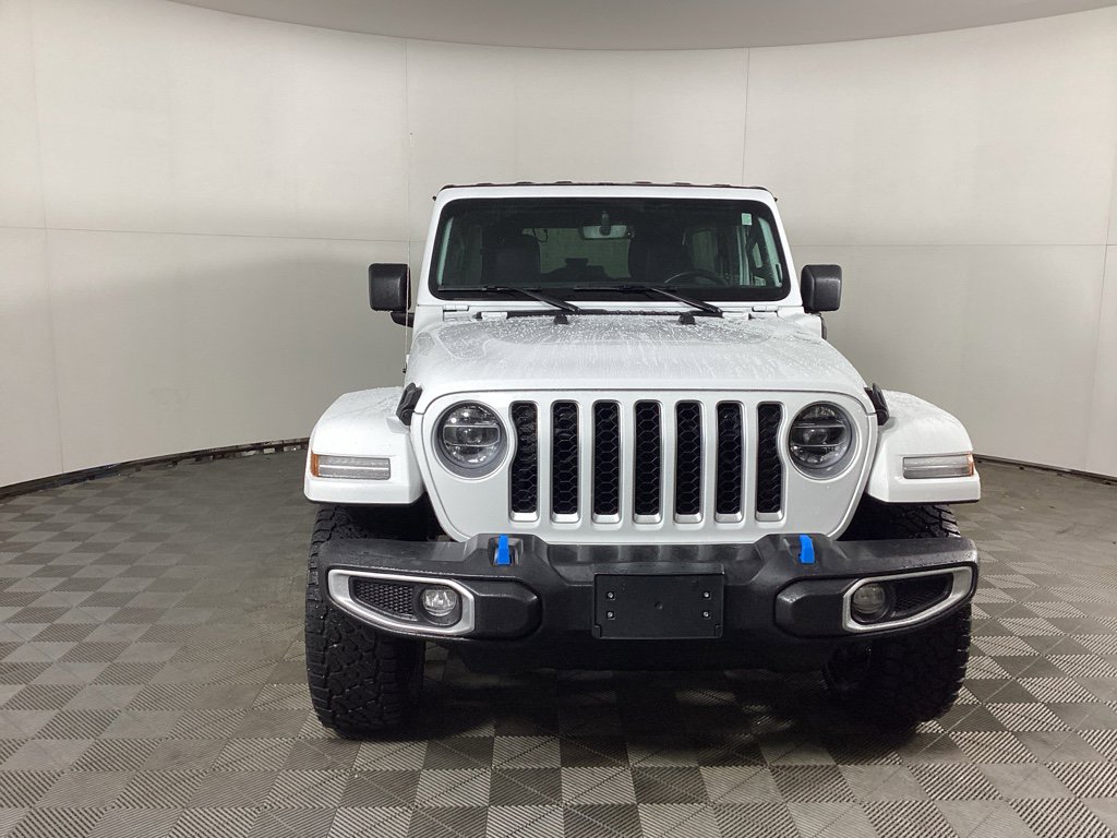 Used 2022 Jeep Wrangler Unlimited Sahara w/ Cold Weather Group image 6