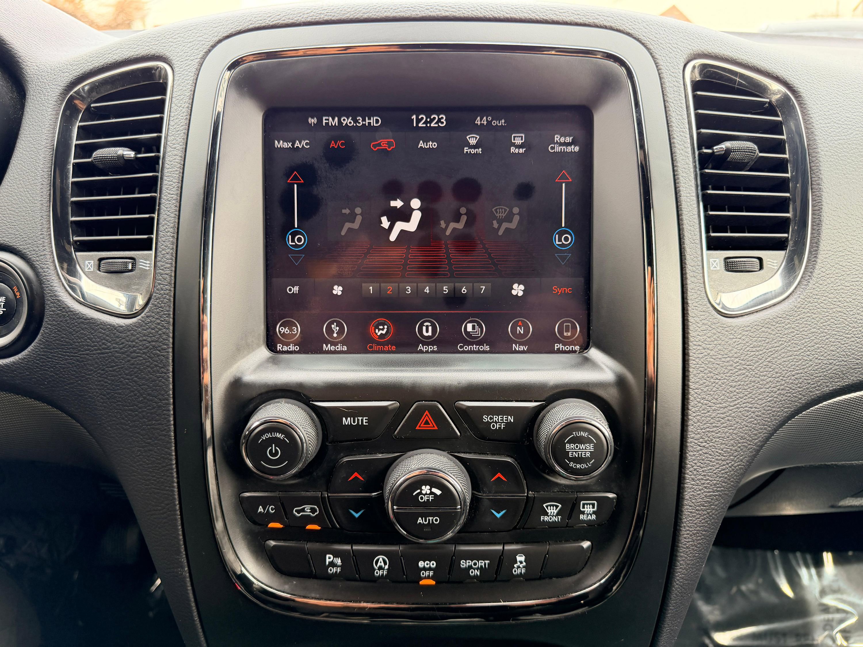 Used 2019 Dodge Durango GT w/ Blacktop Package AWD/4WD image 39