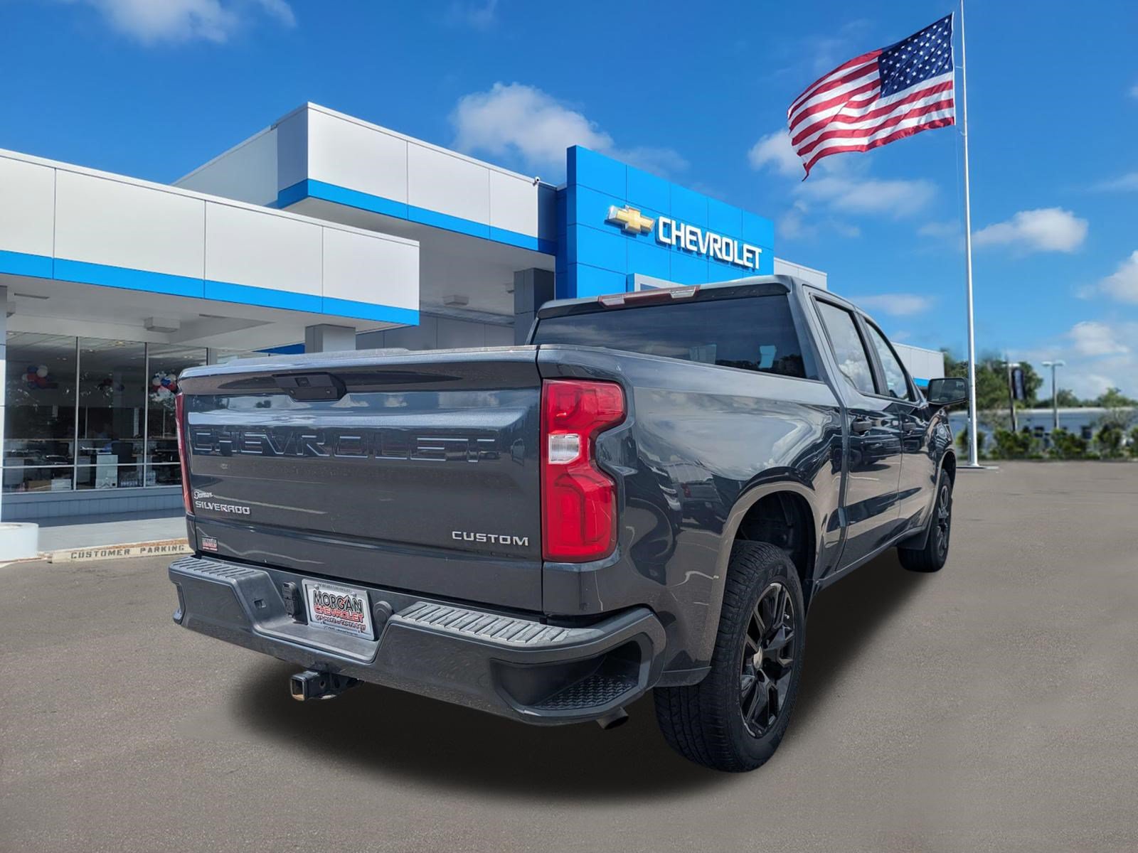 Used 2021 Chevrolet Silverado 1500 Custom RWD image 3