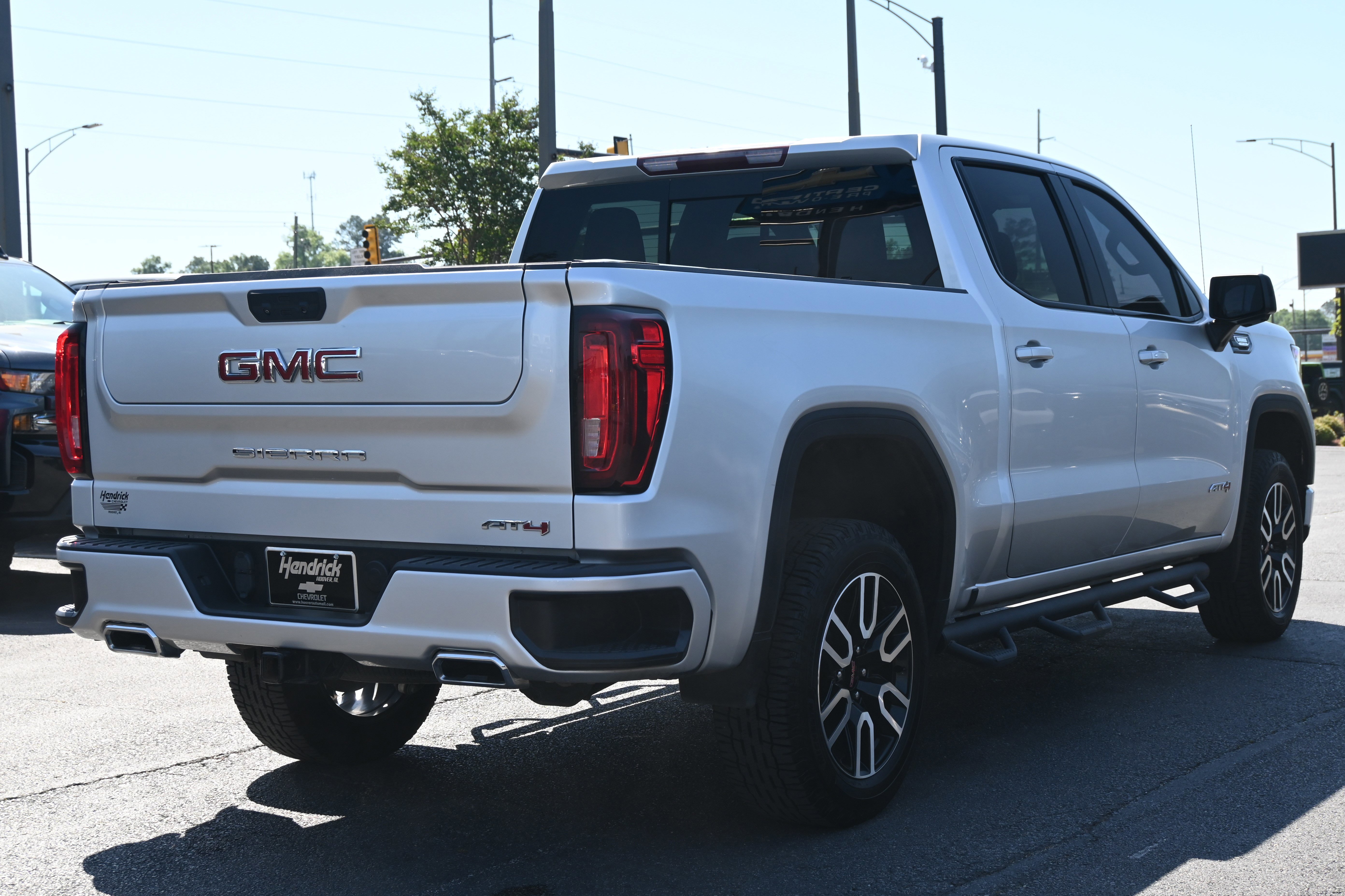 Used 2022 GMC Sierra 1500 AT4 w/ AT4 Preferred Package image 15
