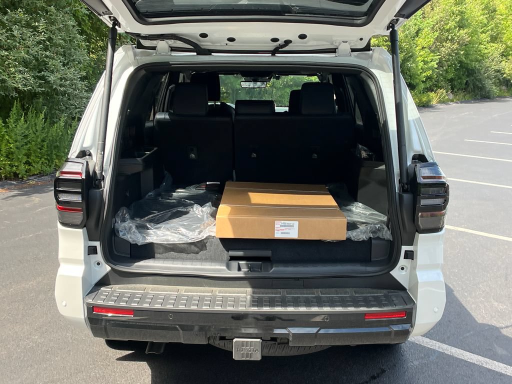 New 2026 Toyota 4Runner Platinum AWD/4WD image 10