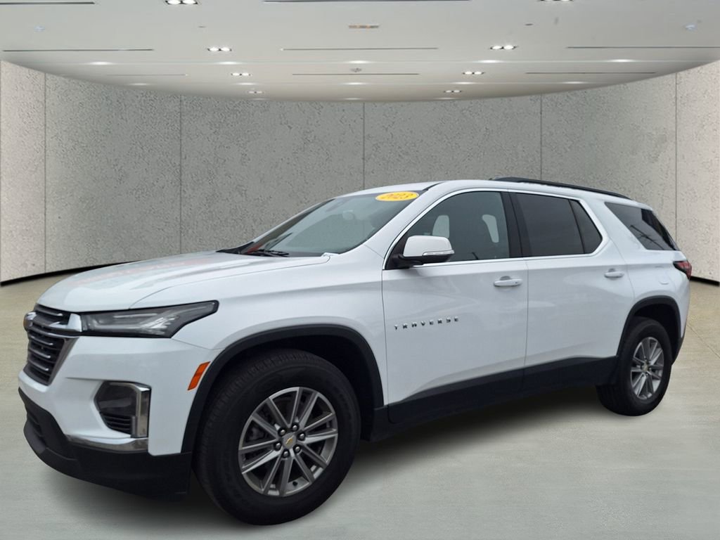 Used 2023 Chevrolet Traverse LT video 1