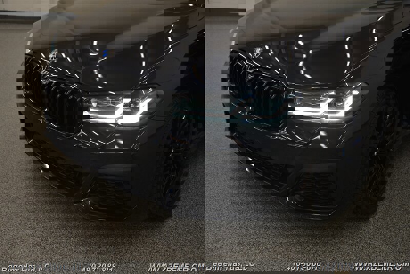 Used 2022 BMW M550i xDrive w/ Executive Package image 48