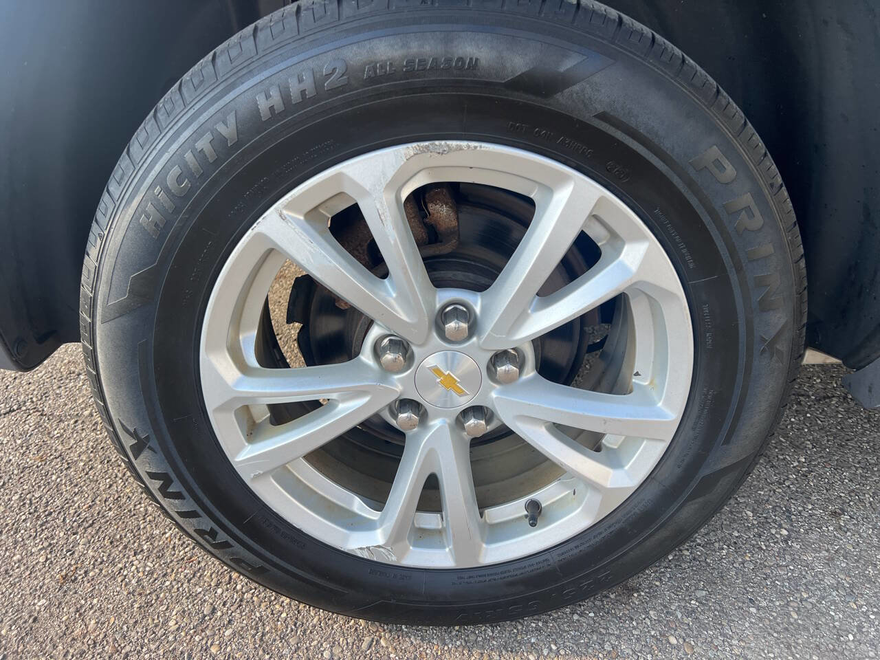 Used 2017 Chevrolet Equinox LT w/ Convenience Package image 22