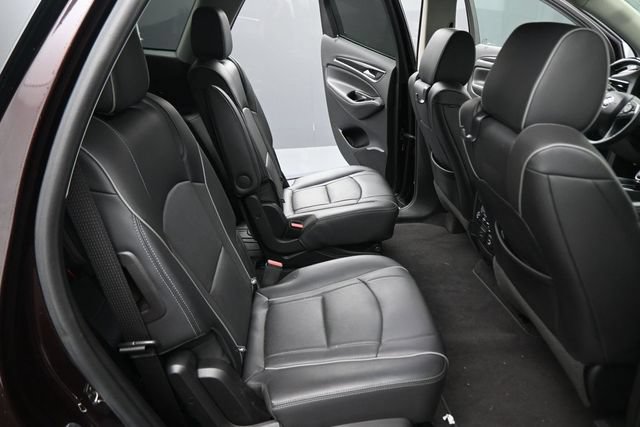 Used 2020 Buick Enclave Avenir w/ Avenir Technology Package AWD/4WD image 16