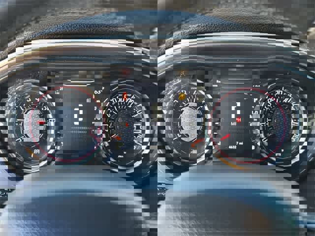 Used 2019 Dodge Challenger SXT image 24