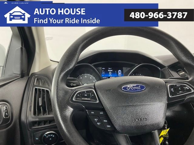Used 2018 Ford Focus SE image 24