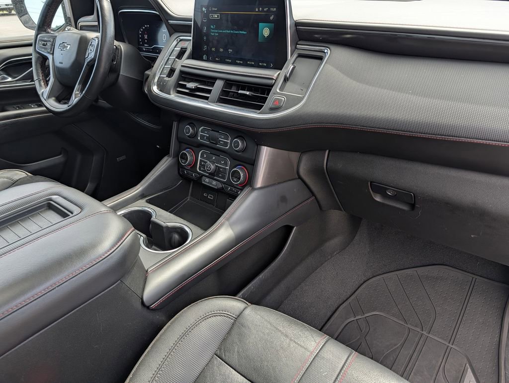 Used 2022 Chevrolet Suburban RST w/ Luxury Package AWD/4WD image 35