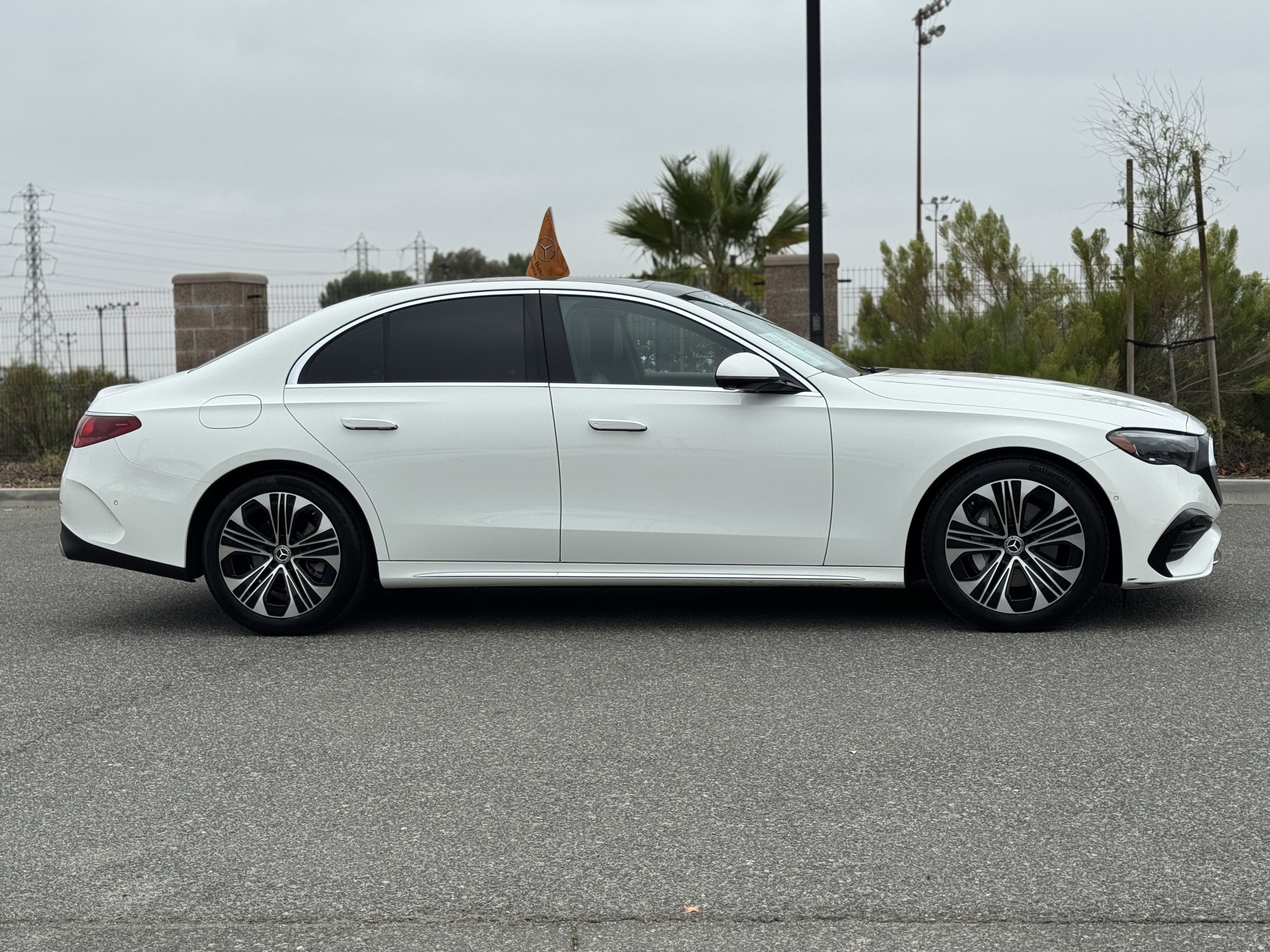 Used 2024 Mercedes-Benz E 350 4MATIC Sedan image 8
