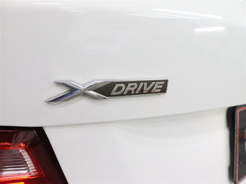 Used 2017 BMW 230i xDrive Coupe AWD/4WD image 12