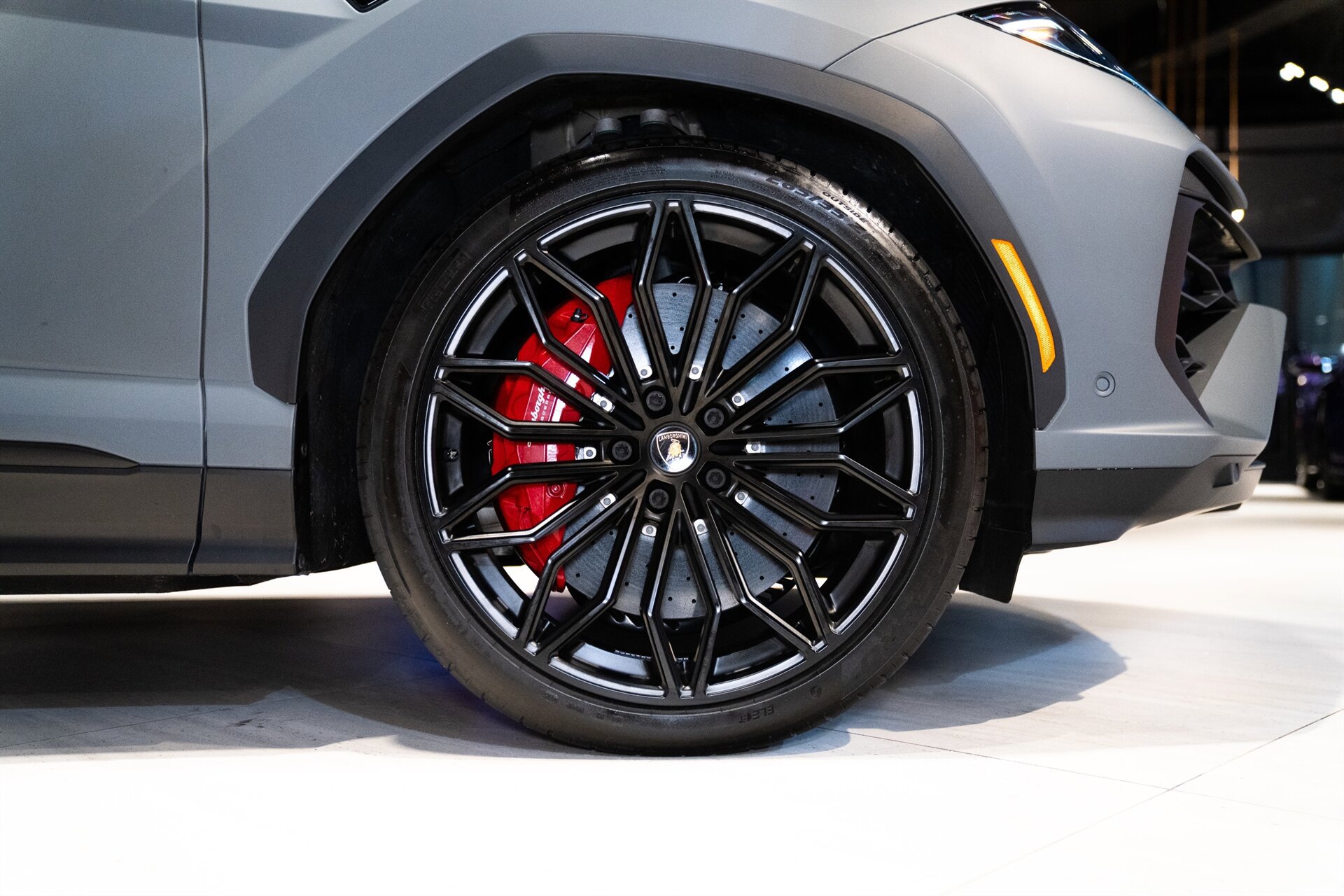 Used 2025 Lamborghini Urus Performante AWD/4WD image 19