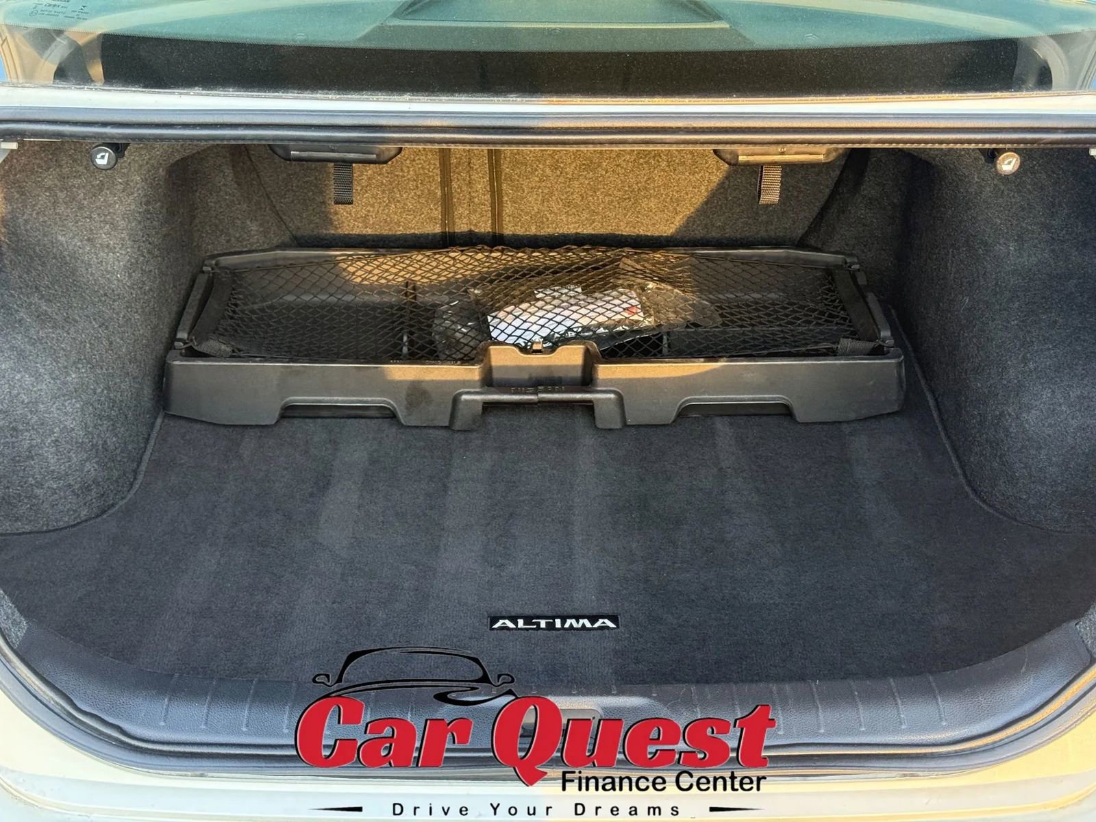 Used 2022 Nissan Altima 2.5 SR FWD image 13