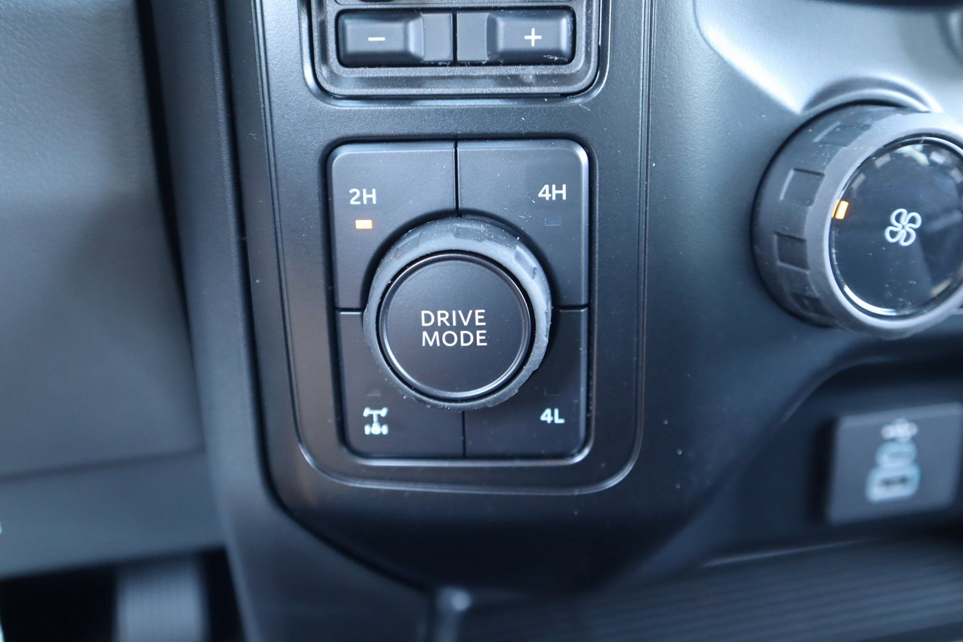 New 2026 Ford F350 XL w/ STX Appearance Package image 8