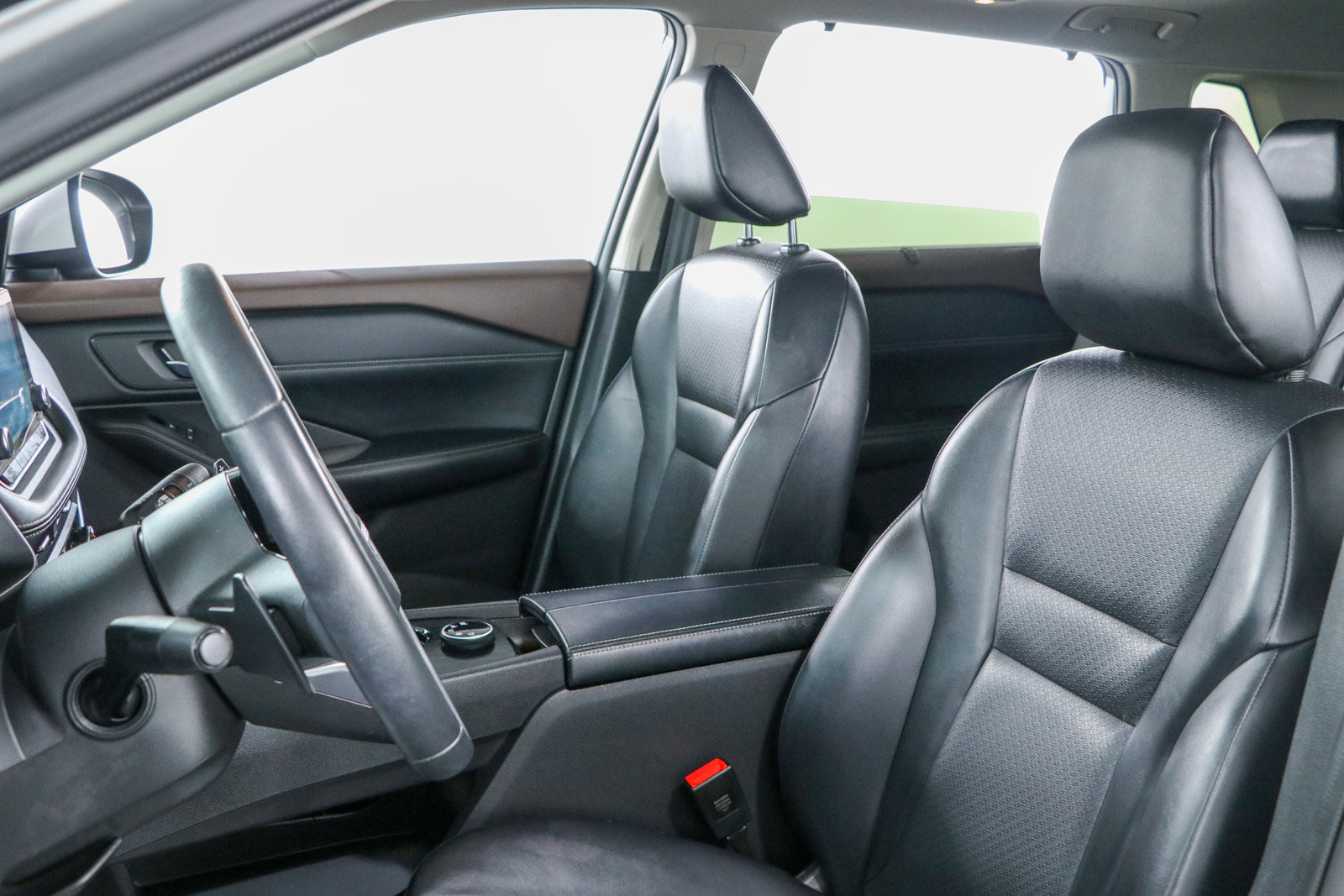 Used 2023 Nissan Rogue SV w/ SV Premium B Package AWD/4WD image 24
