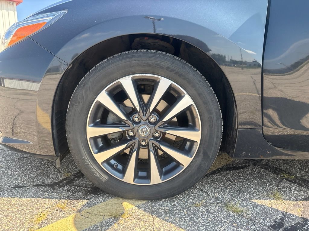 Used 2017 Nissan Altima 2.5 SL FWD image 24