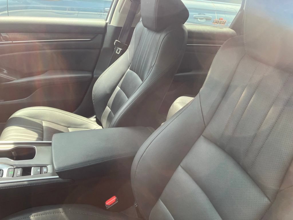 Used 2022 Honda Accord EX-L image 5
