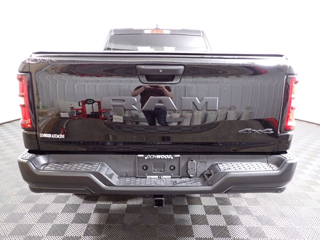 Used 2025 RAM 1500 Tradesman AWD/4WD image 16