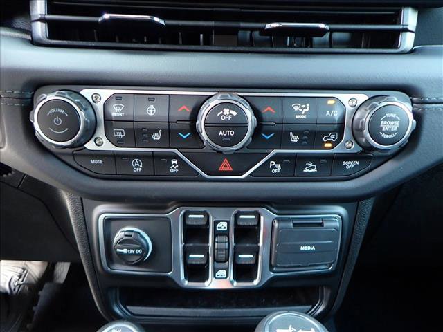 New 2025 Jeep Wrangler Sahara image 19