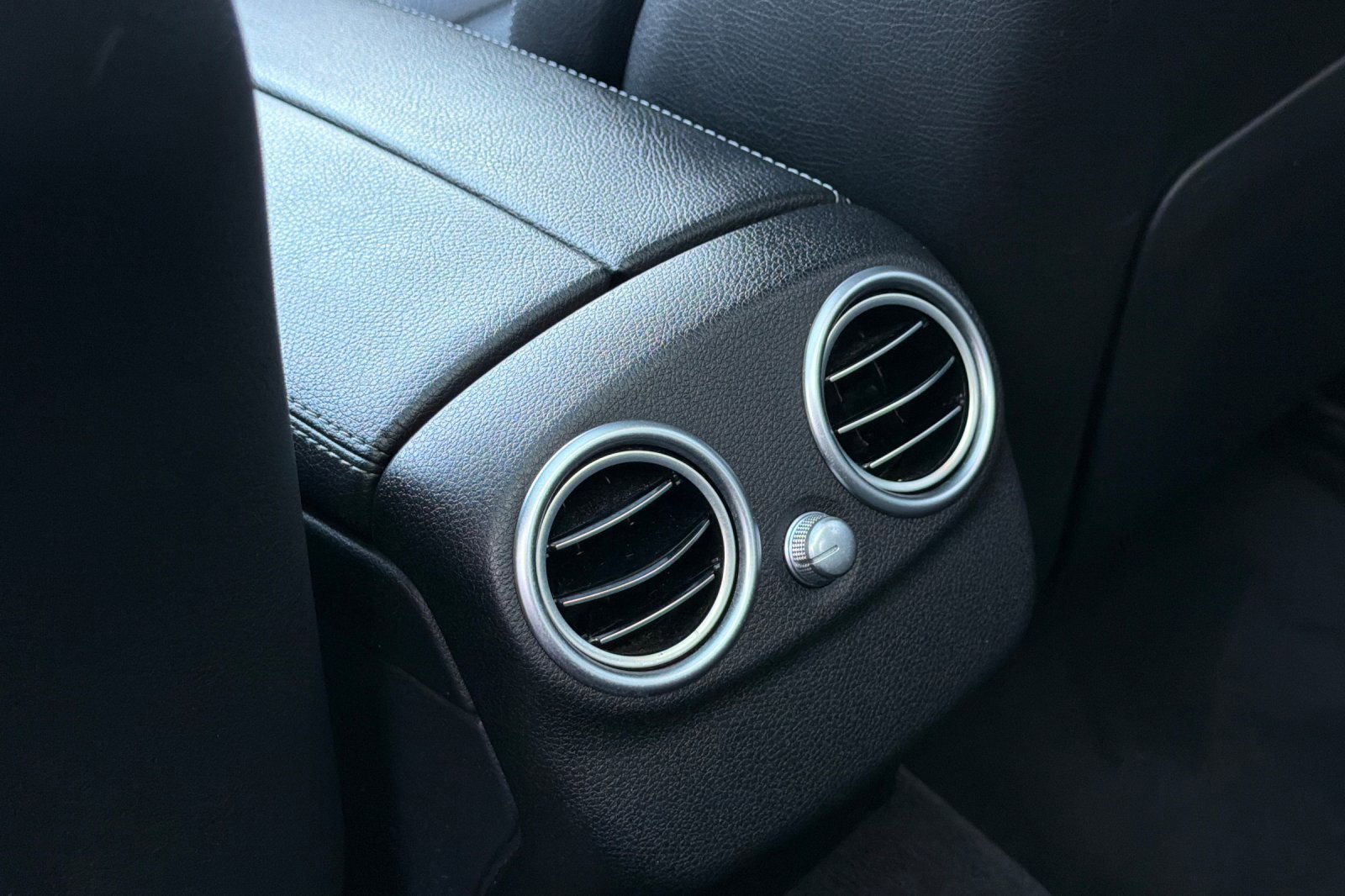 Certified 2018 Mercedes-Benz C 300 Sedan image 14