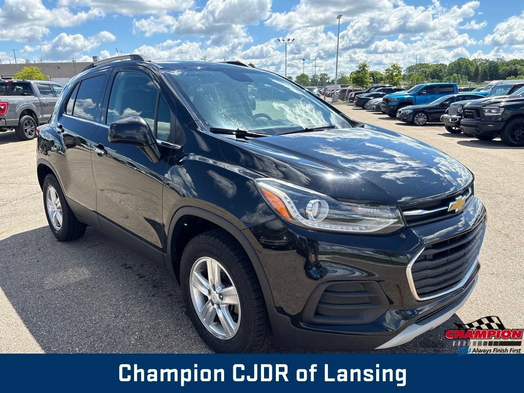 Used 2019 Chevrolet Trax LT w/ LT Convenience Package AWD/4WD image 9